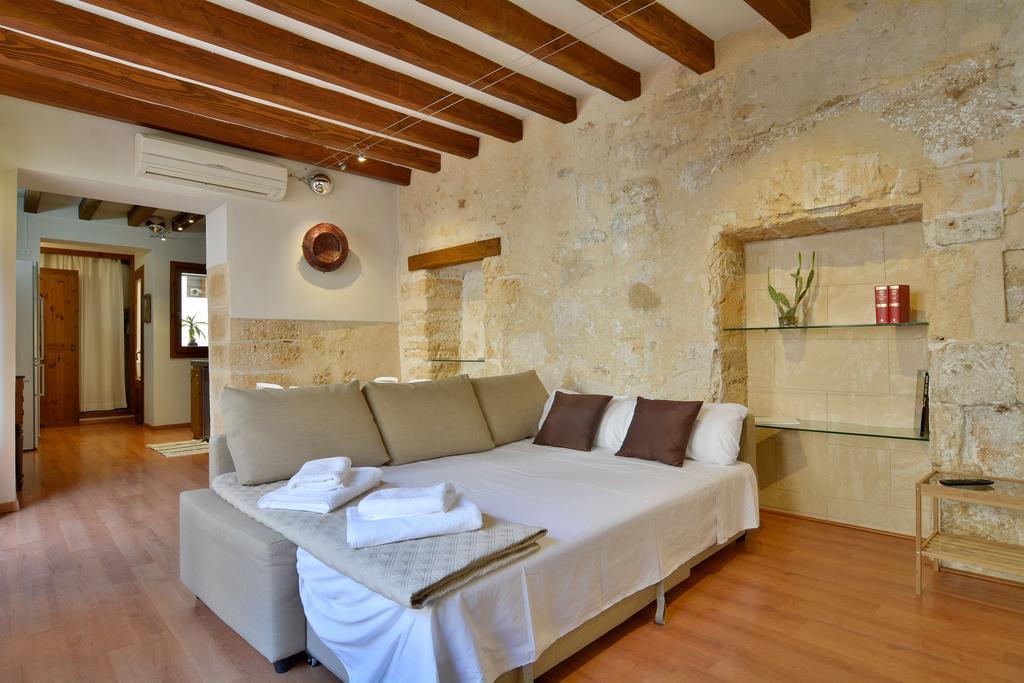 Ramon Llull House Ξενοδοχείο Πάλμα ντε Μαγιόρκα Δωμάτιο φωτογραφία